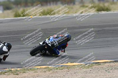 media/Apr-07-2024-CVMA (Sun) [[53b4d90ad0]]/Race 14 Formula 2-American Twins/